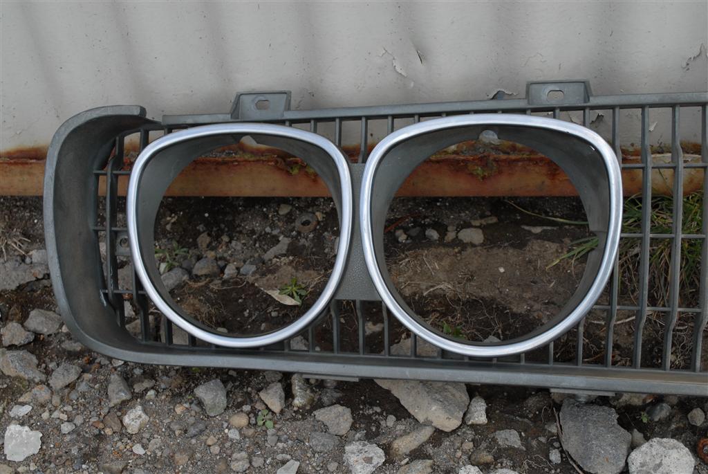 Nissan pickup grille #8